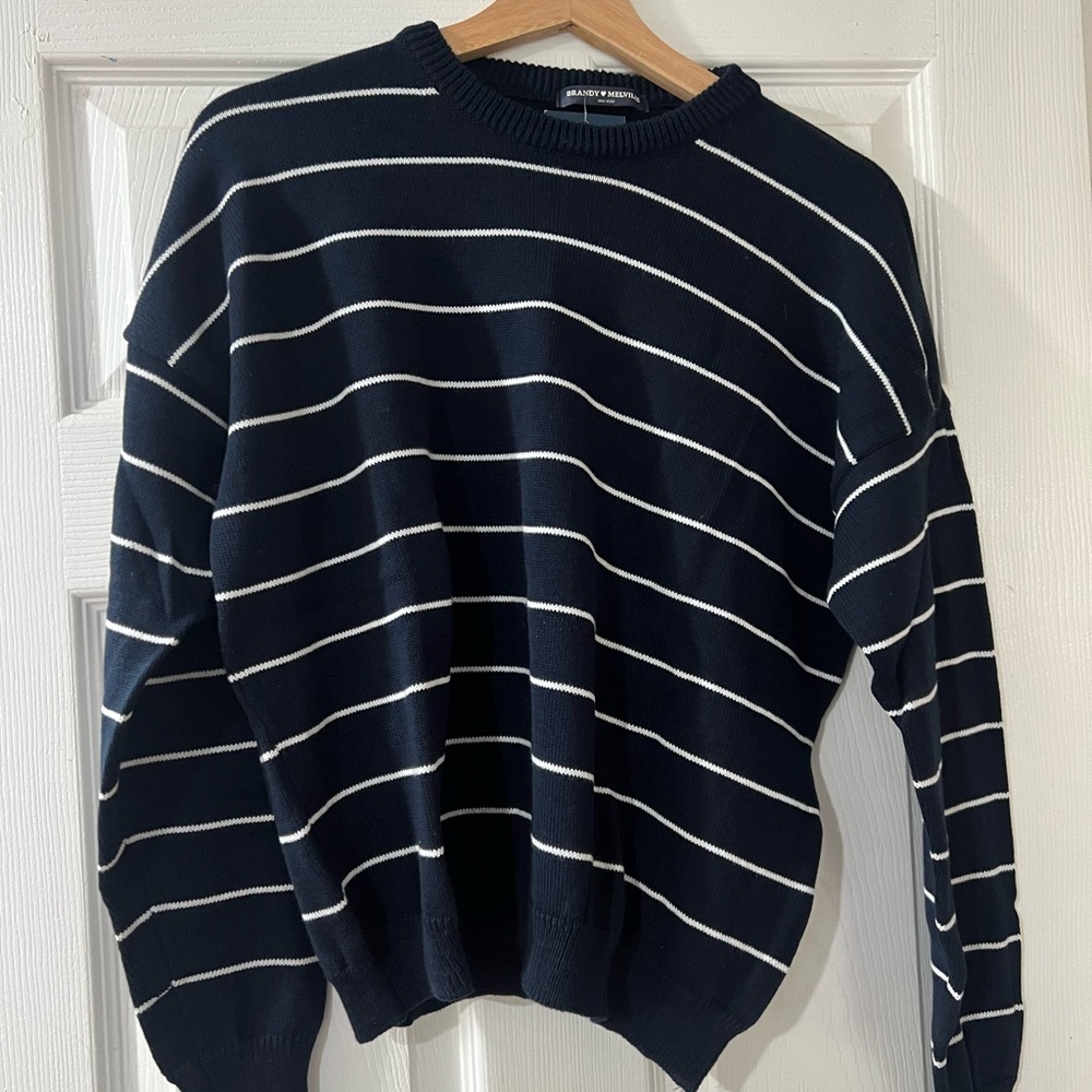 Brandy Melville Women’s Jessica Crewneck Sweater Navyblue White striped